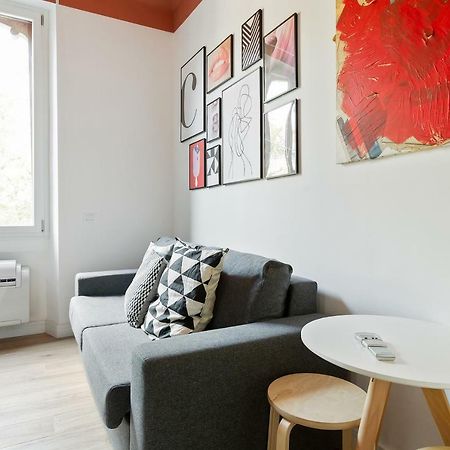 Modern And Cozy Apt In Porta Romana Milan Exterior photo