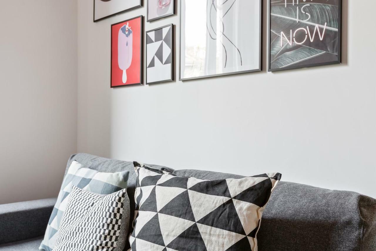 Modern And Cozy Apt In Porta Romana Milan Exterior photo